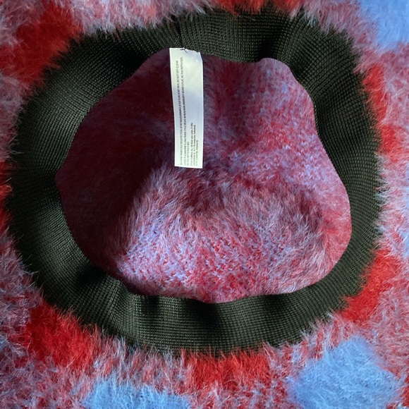Urban Outfitters Juno Fuzzy Bucket Hat Checkered Plaid Blue Red One Size NEW - Picture 5 of 13